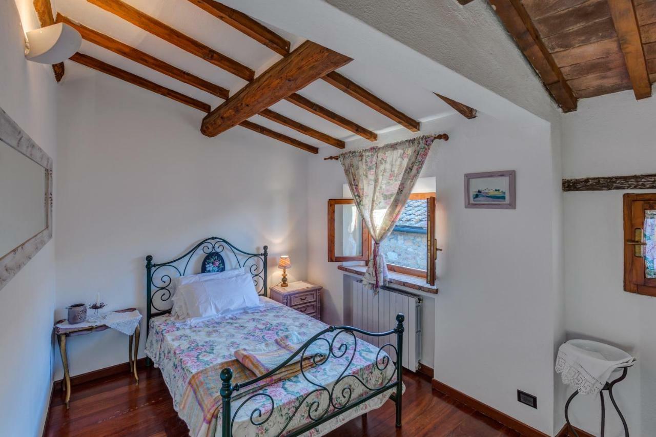 Casa Il Castello Apartment Гамбаси Терме Екстериор снимка