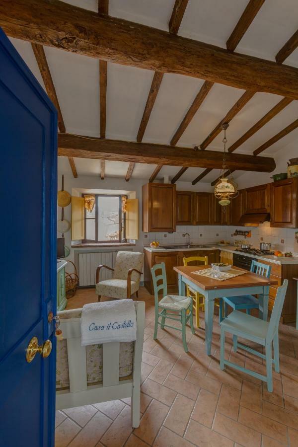 Casa Il Castello Apartment Гамбаси Терме Екстериор снимка