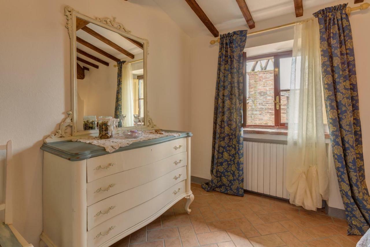 Casa Il Castello Apartment Гамбаси Терме Екстериор снимка