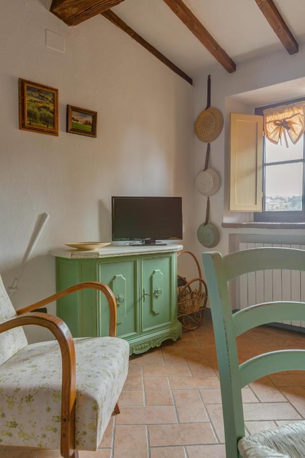 Casa Il Castello Apartment Гамбаси Терме Екстериор снимка